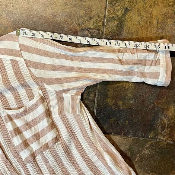 Vixbe Stripped Button Up Top Tie Bottom Size Large - Picture 6 of 12